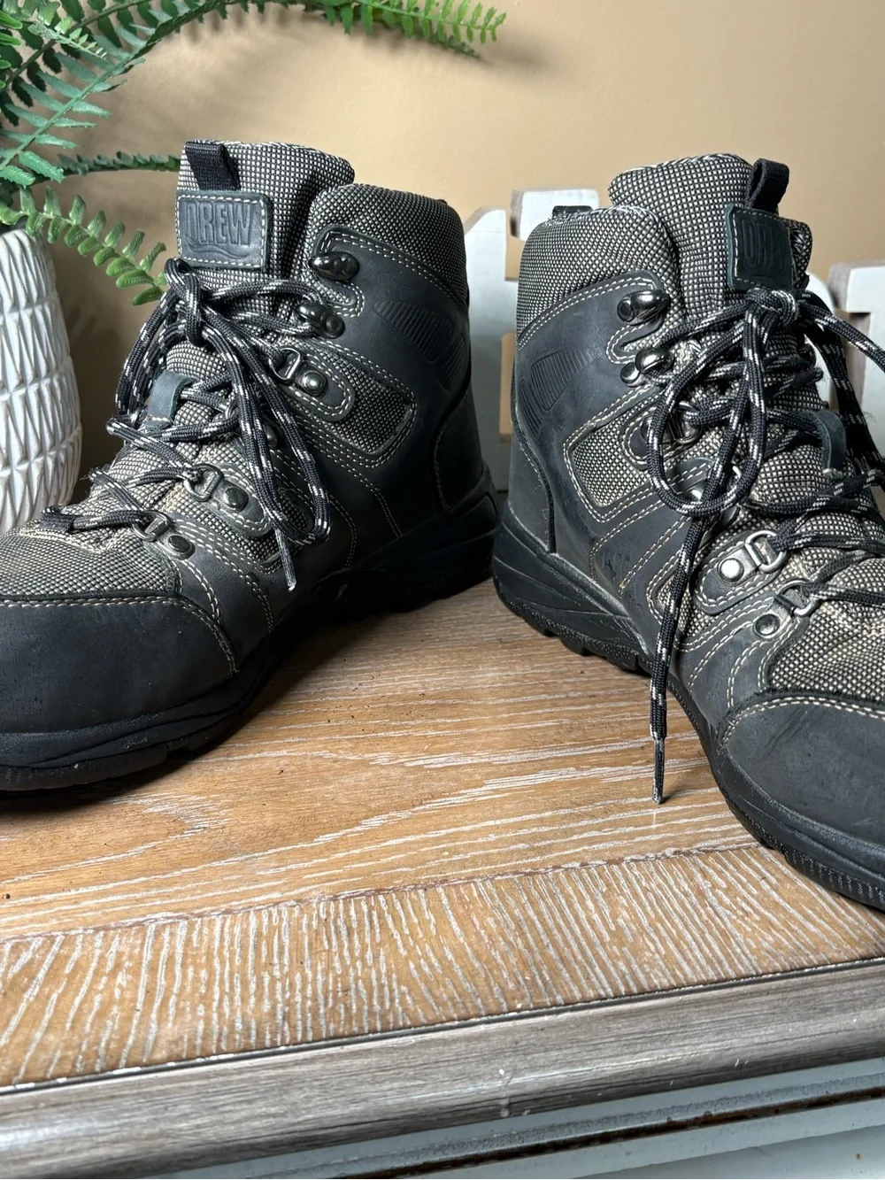 Drew Trek - Men's Waterproof Hiking Boots Size 10 M